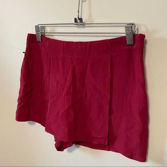 NWT Aritzia Sunday  Best Burgundy Hughes Skort Mini Skirt - Picture 5 of 9